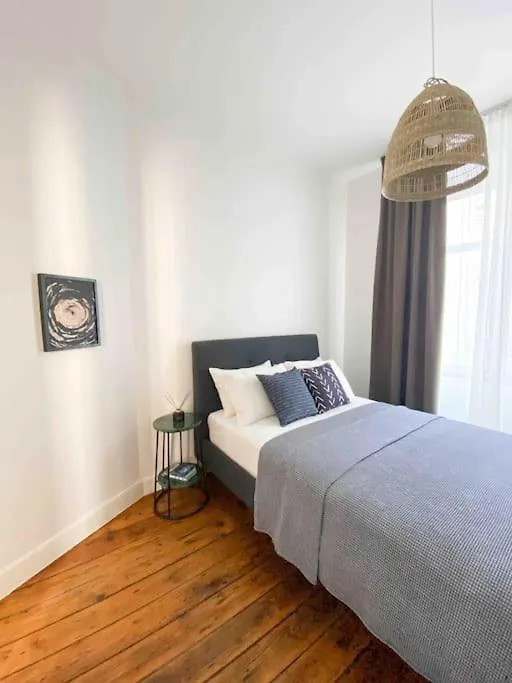 Charming Historical Apartment In Galata Istanboel