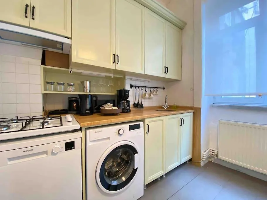 Charming Historical Apartment In Galata Istanboel Turkije