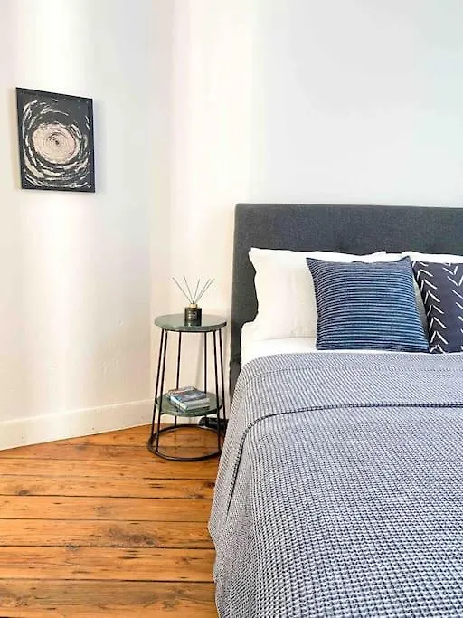 Charming Historical Apartment In Galata Istanboel